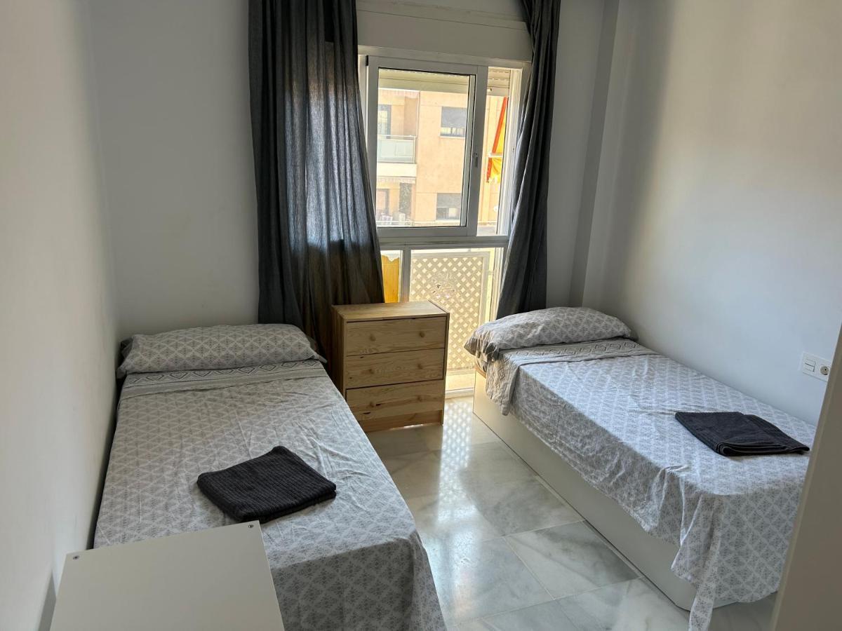 Homestay Private Cozy In Shared Torremolinos